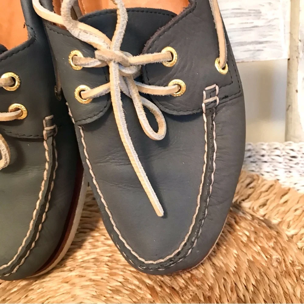 Sperry Gold Cup Authentic Original 2-Eye Boat Shoe Size 10